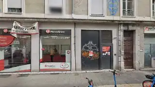 Yelles Chaouche Ghaouti, Grenoble