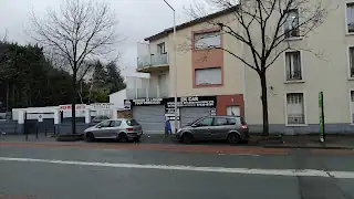 Mermoz Auto, La Courneuve