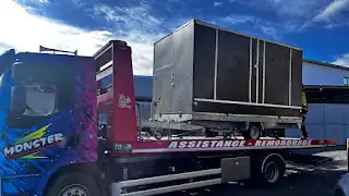 MONSTER DEPANNAGE, Le Tampon