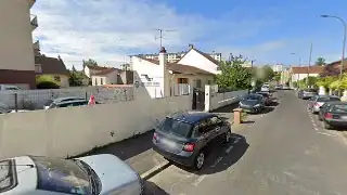 FIRST CAR, Vitry-sur-Seine