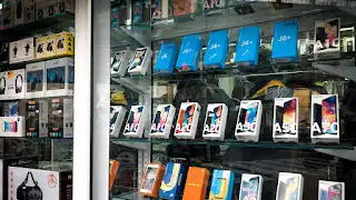 High Tech Gsm, Neuilly-Plaisance