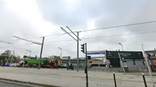 Or Autos, Saint-Denis