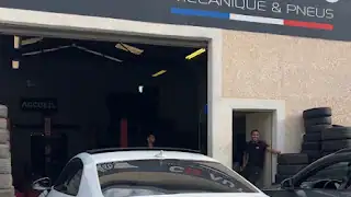 YCB AUTO, Nîmes